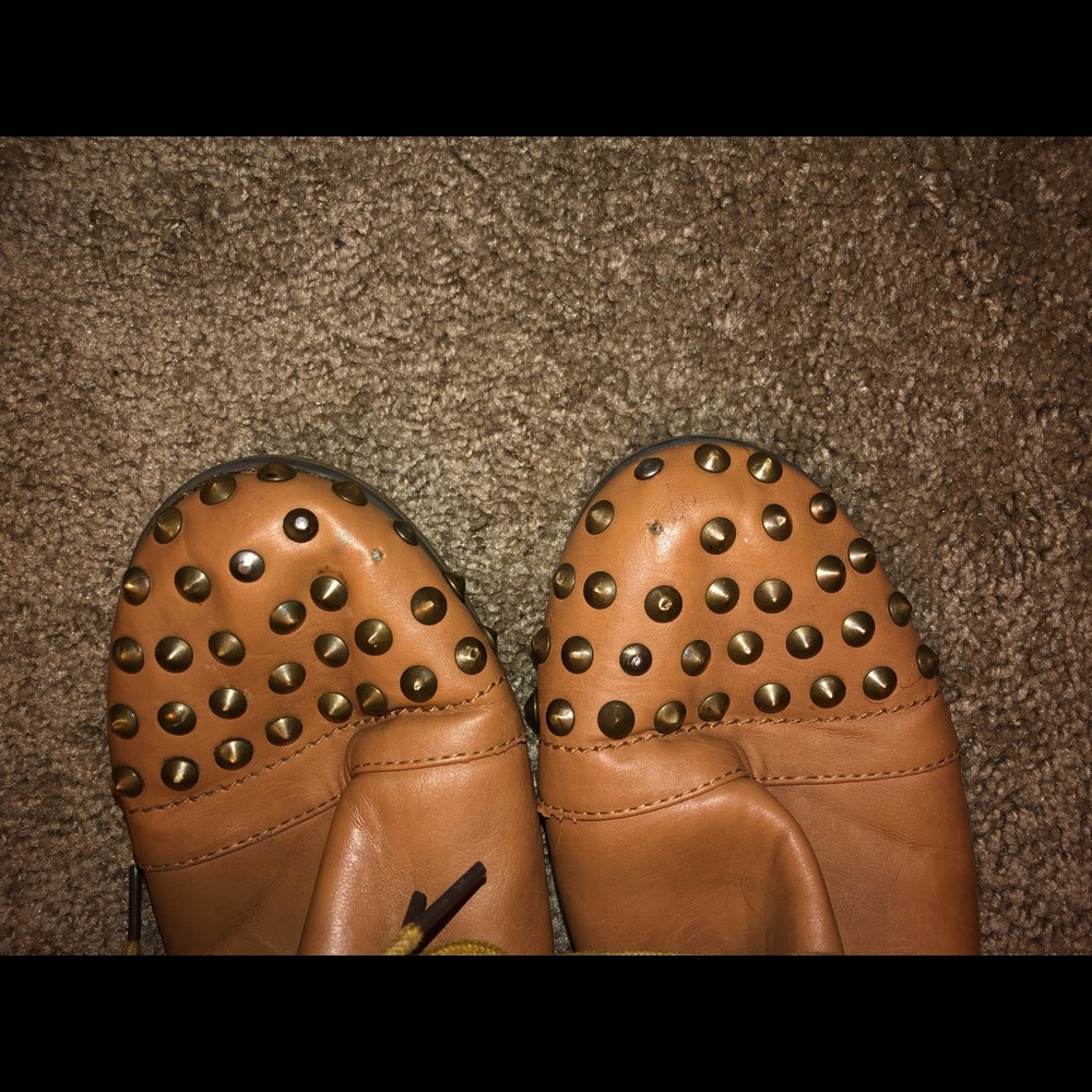 Boots - Picture 3 of 3